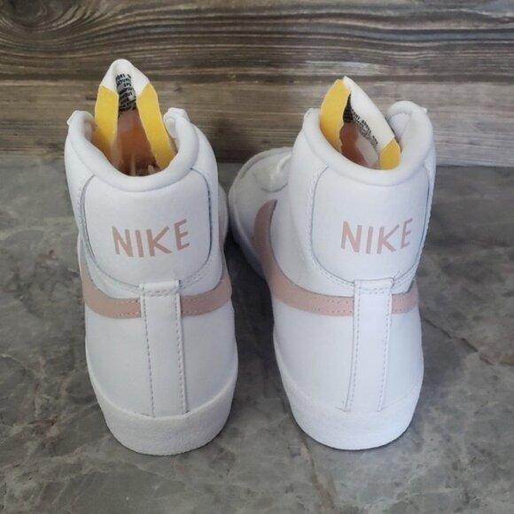 New Nike Blazer Mid 77 Womens White High Top Sneakers Size 8.5 Streetwear Casual - Picture 5 of 9